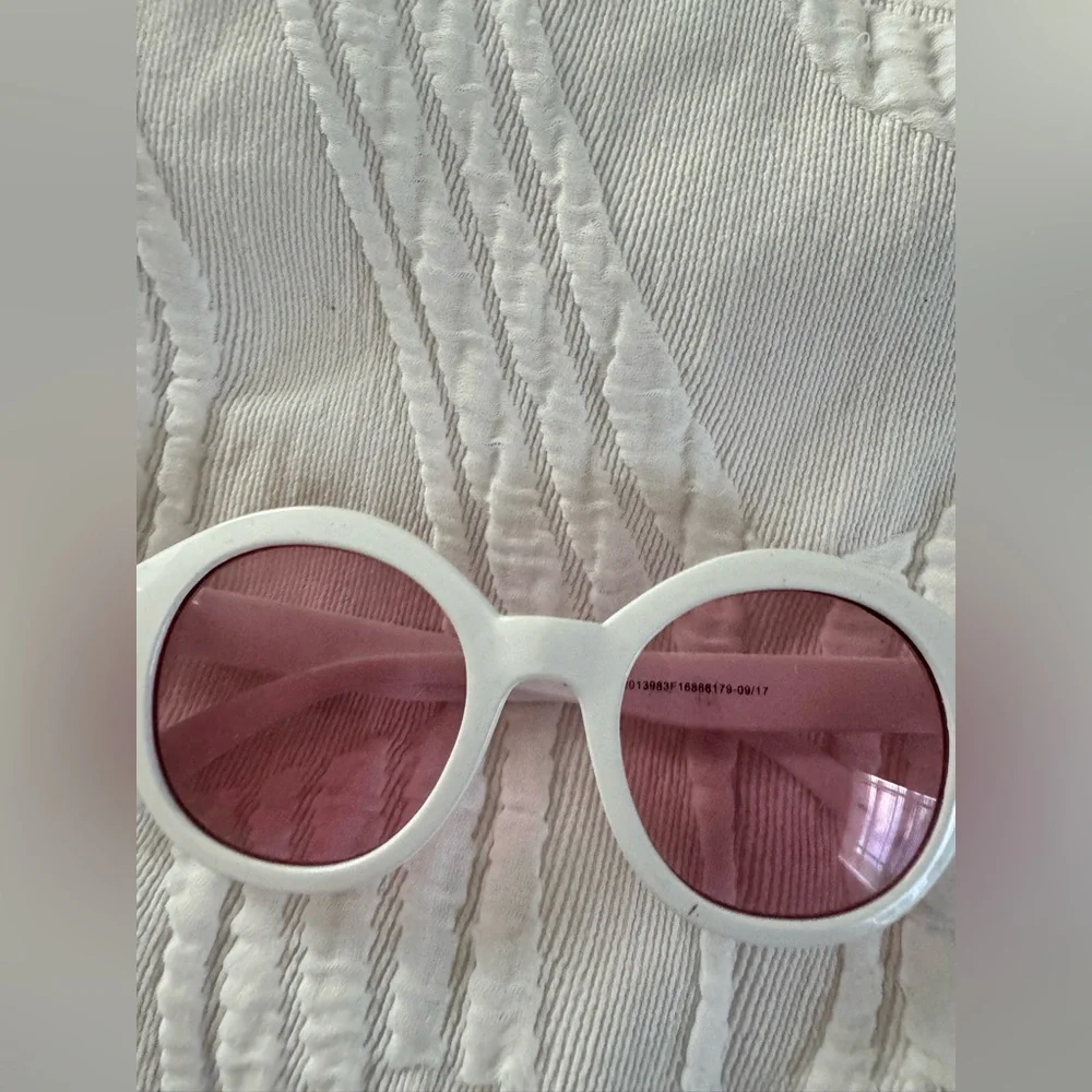 Kids sunglasses